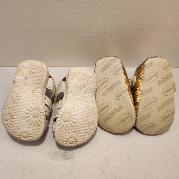 Infant shoes. Lot of 4 pairs for baby girl. - Picture 4 of 11